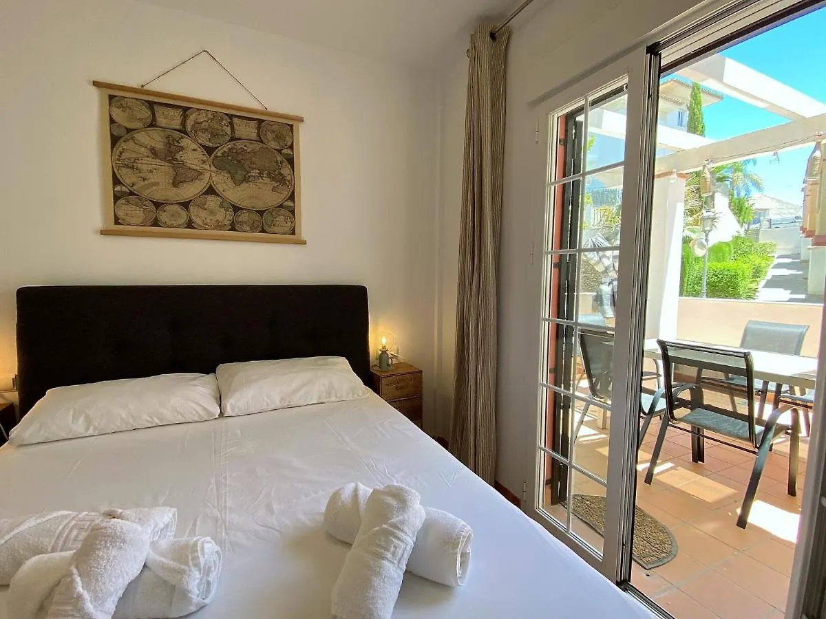 Azahara En Suite Casasol Nerja
