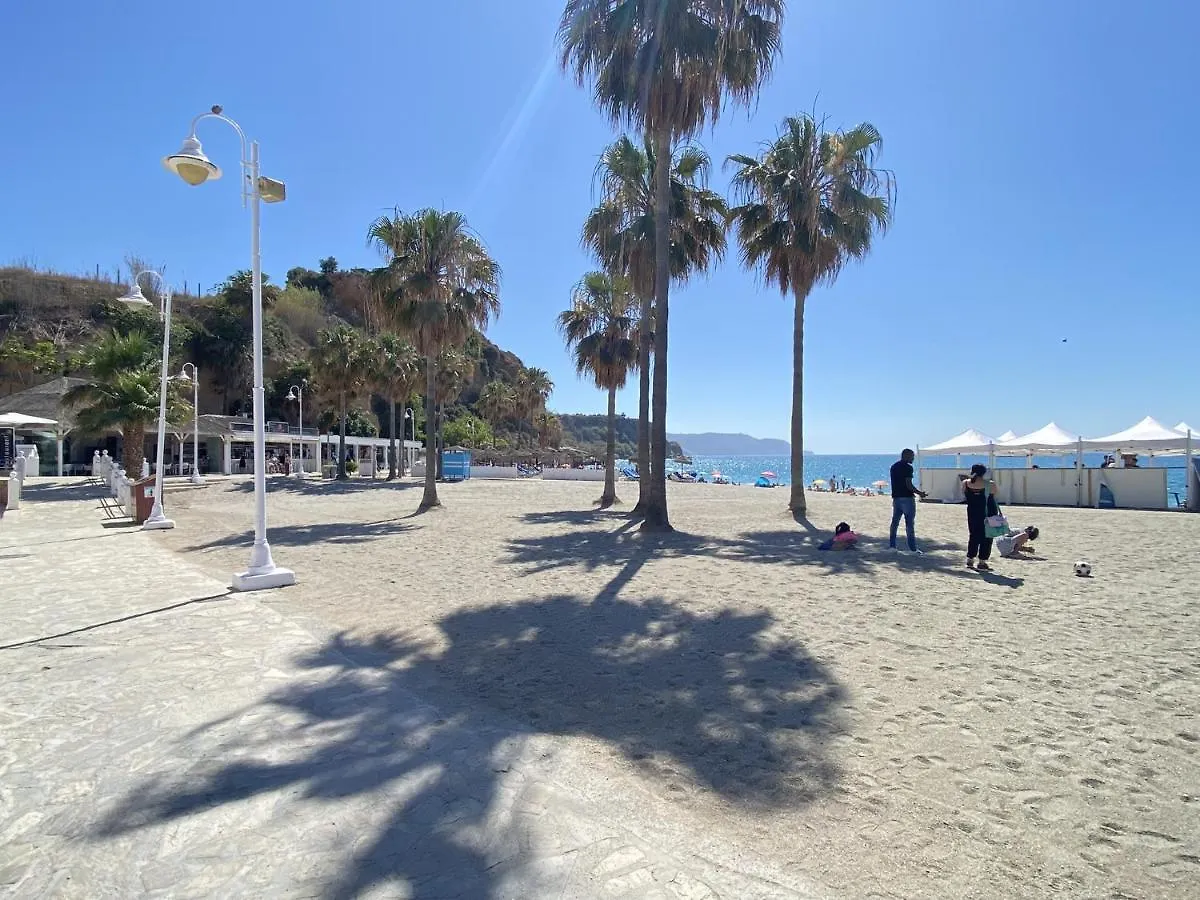 Azahara En Suite Casasol Nerja 0*,